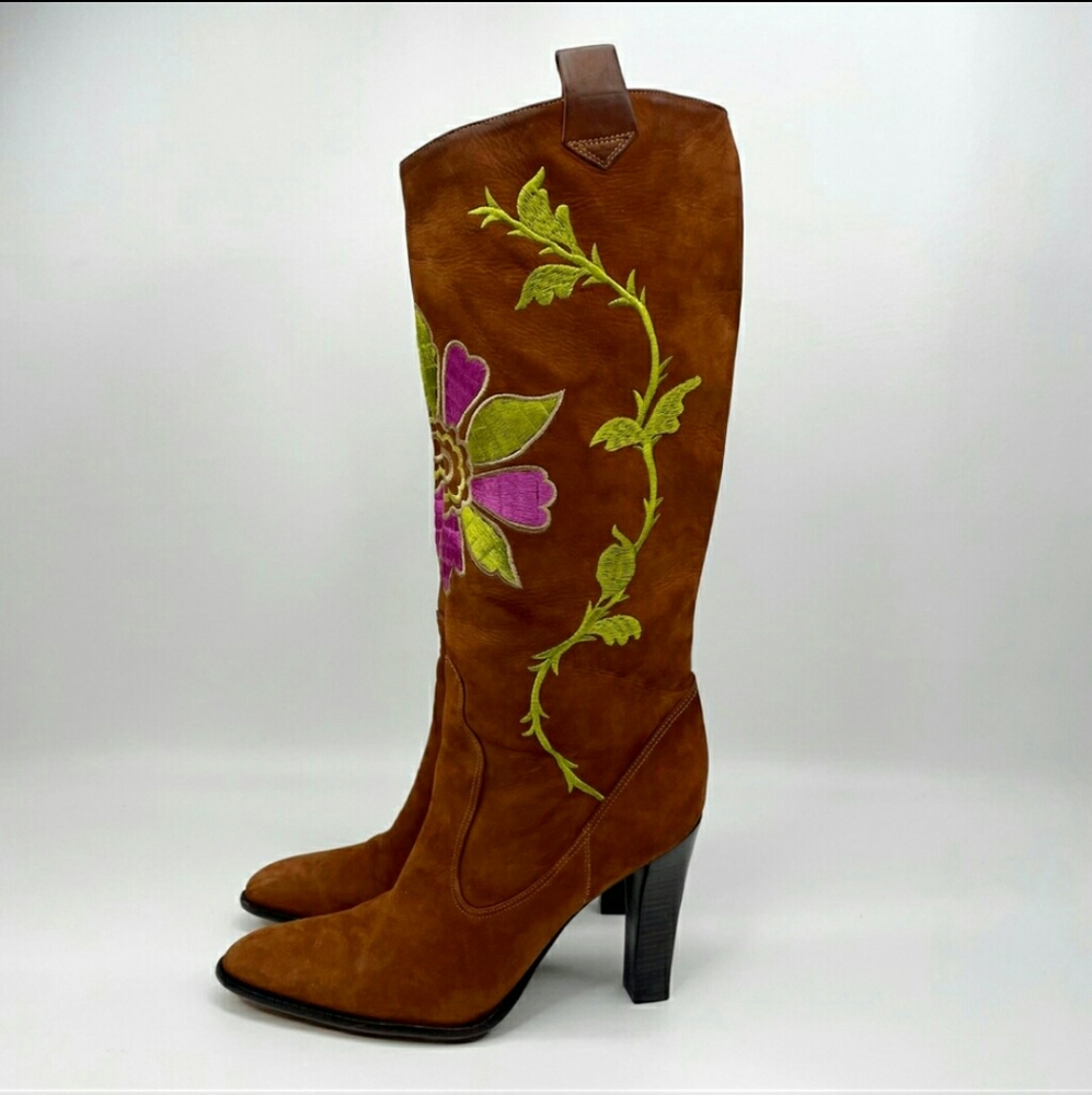 Vince Camuto Embroidered Leather Boots 10 - Picture 2 of 2